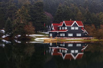 Photo golcuk natural park, lake golcuk, bolu