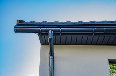exterior rain gutters