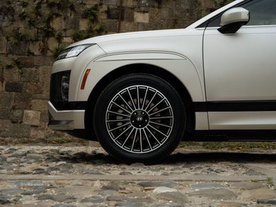 What Sets the Hyundai IONIQ 9 Apart from Other Electric SUVs?