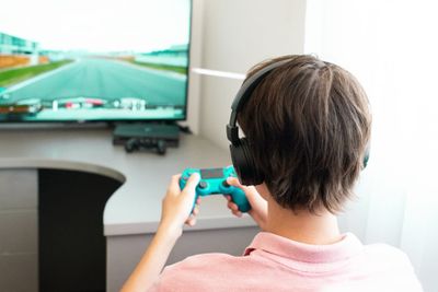 How To Help Your Kid Get Better At Video Games
