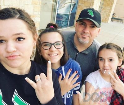 15 Activities That Will Help Dads and Daughters Bond