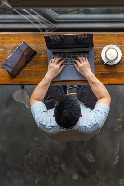 The Hidden Costs of Unreliable Internet on Productivity and Revenue