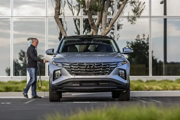 Hyundai Tucson PHEV: The Future of Eco-Friendly Driving
