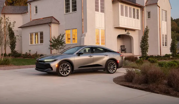 Toyota Crown Platinum