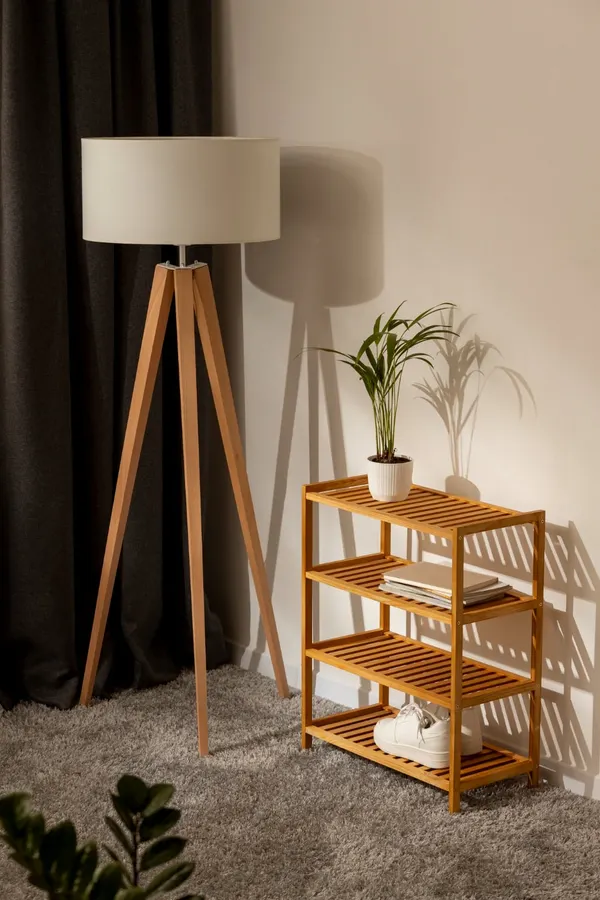 How to choose a floor lamp