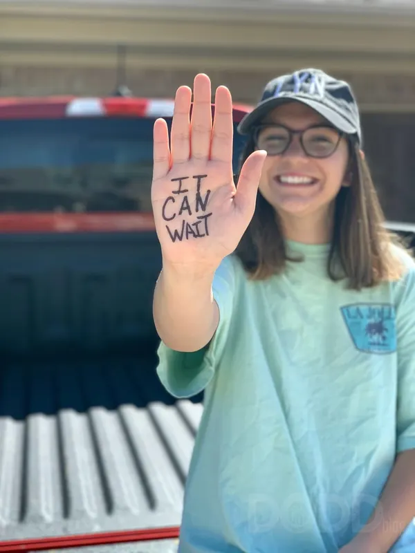 Pledge to Never Drive Distracted - It Can Wait