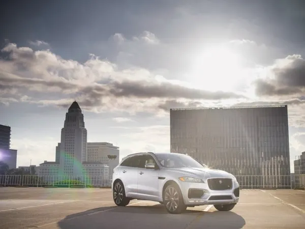 2017 Jaguar F-Pace the Sports Luxury SUV