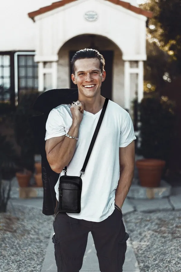 Carry Multifunctional Belt Bag For Men In Style