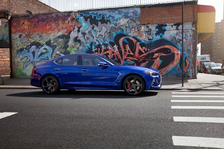 2022 Genesis G70