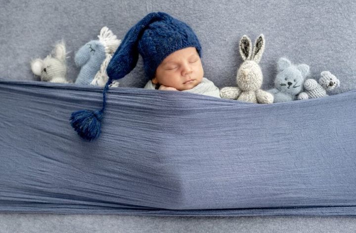 Wondering When Should You Stop Swaddling Your Baby? Find Out Here