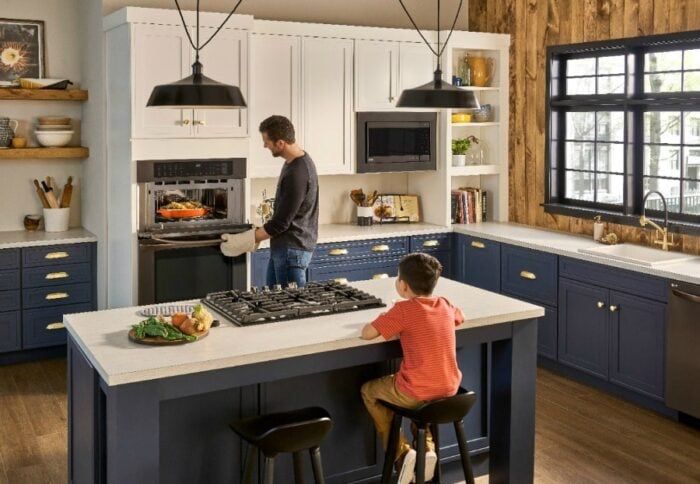 Top 10 Benefits of Choosing RTA Cabinets for Your Kitchen Renovation