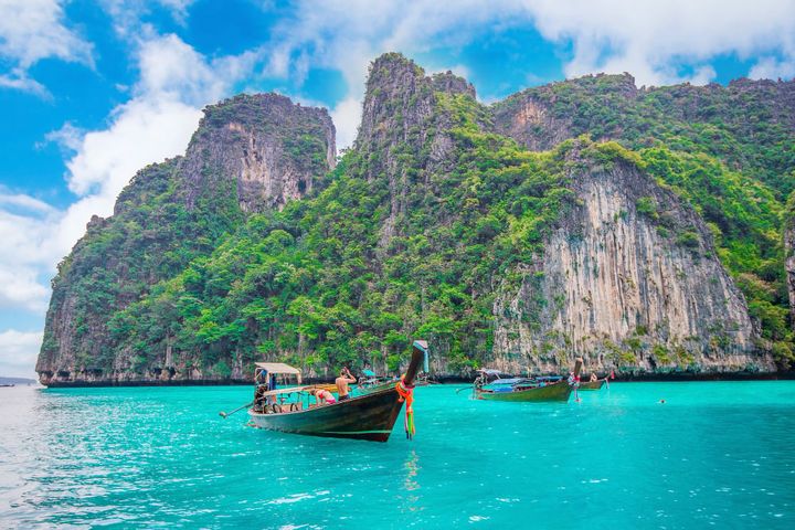 Langkawi's Dual Delights – Mastering Land and Sea Travel Like a Local