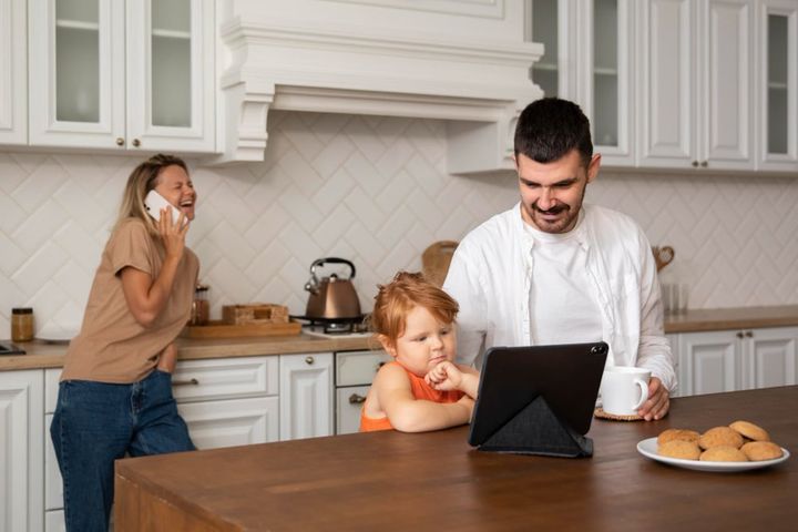 Little Partners Recommendations: Why a Toddler Booster Seat is Perfect for Table Activities