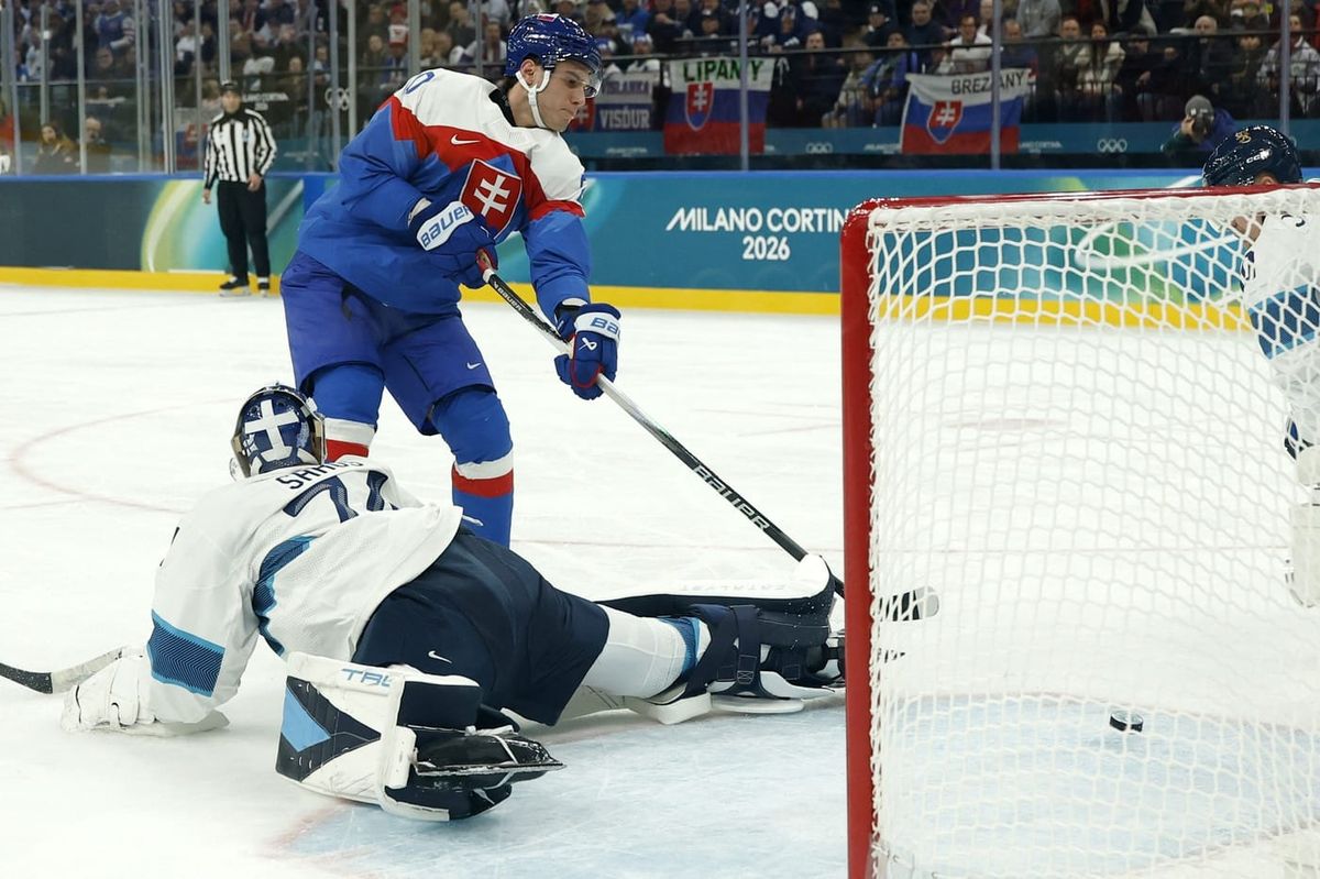 Hlavaj's Heroics Lead Slovakia Past Finland, Sweden Surges Past Italy