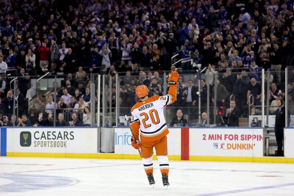Rangers vs. Ducks: Kreider Flies Home