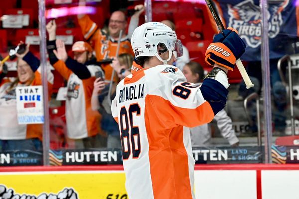Aspinall, Battaglia Lead Flint Firebirds to First Round Sweep