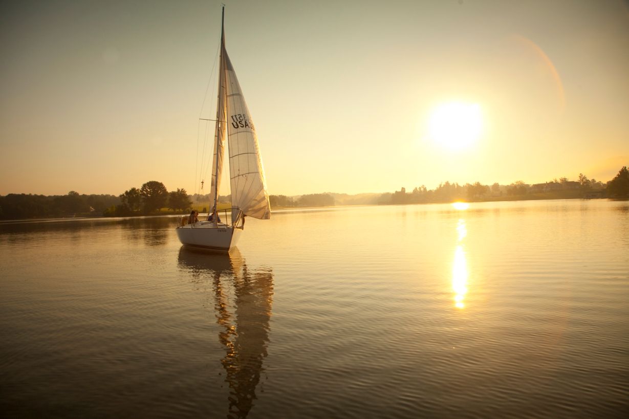 A Bite-Sized History Of Smith Mountain Lake