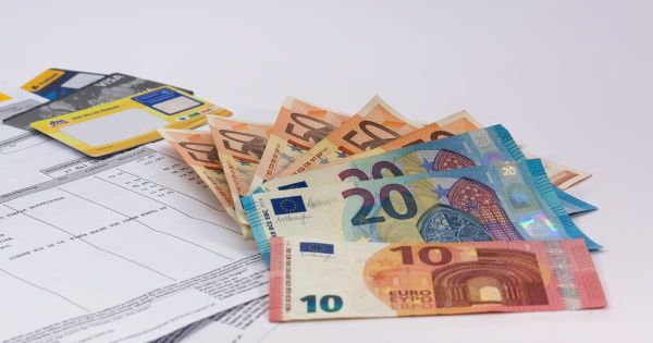 How You’re Losing Money When Sending Funds Home (And How To Fix It)