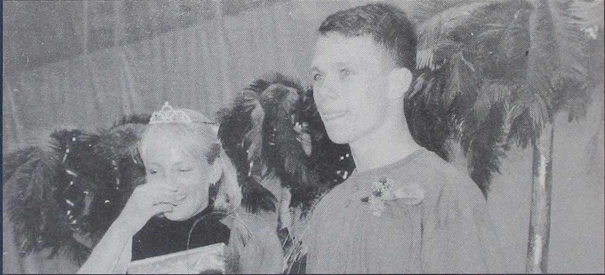 September 20-26 - Homecoming Kick-off + Homecoming Football Game