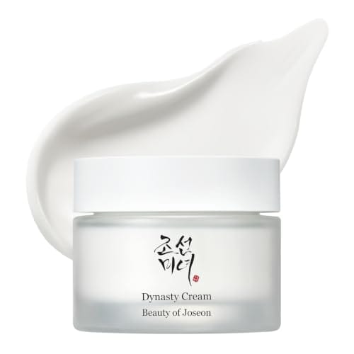 Beauty of Joseon Dynasty Cream jar with a sweep of cream