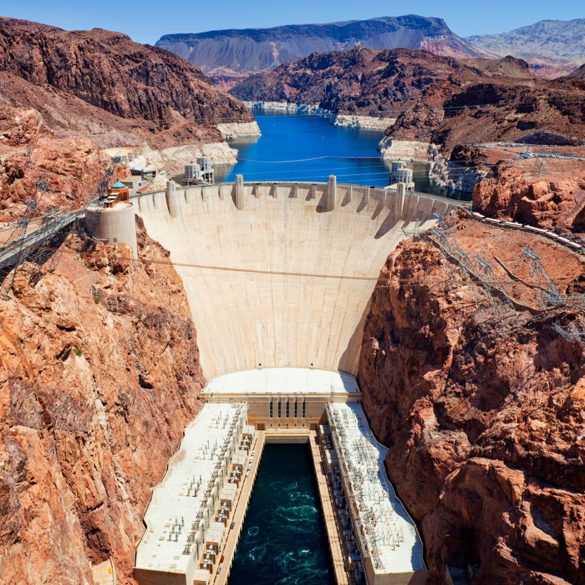 A photo of the Hoover Dam showing different layers
