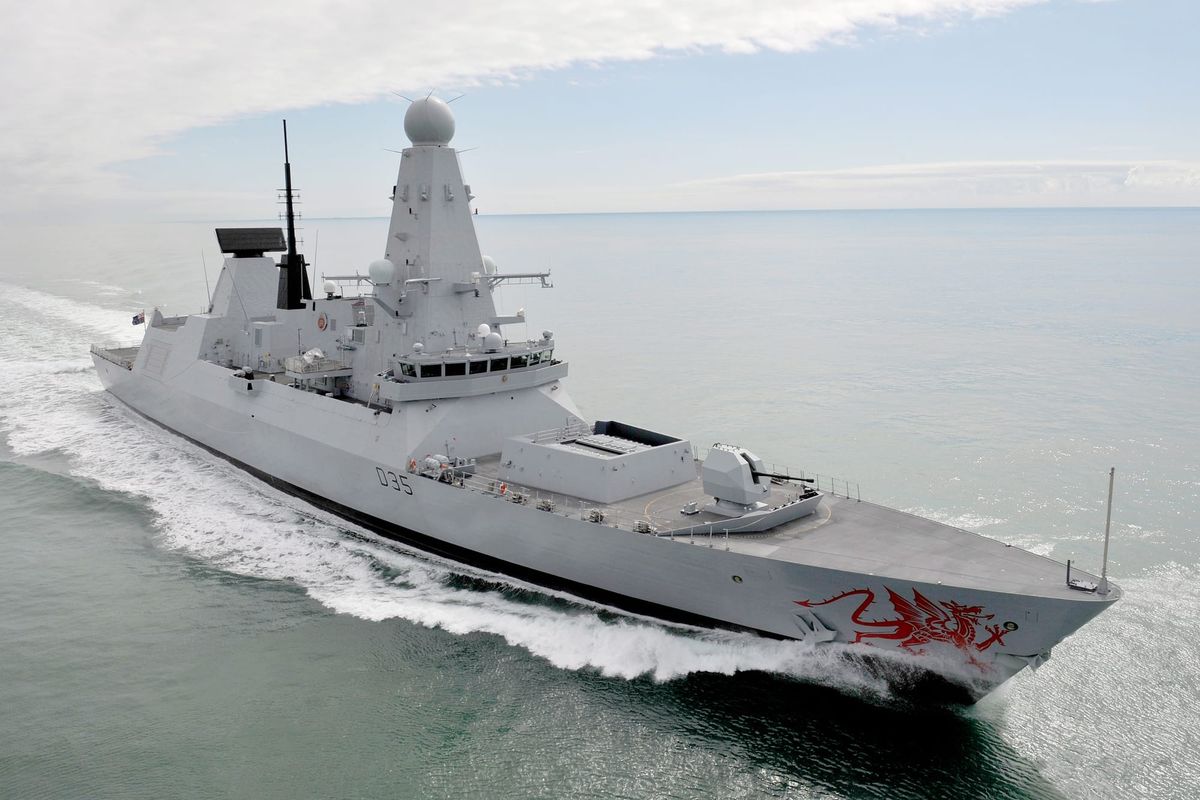 UK Scraps Destroyer Plan for Hybrid Drone Warships in Naval Overhaul