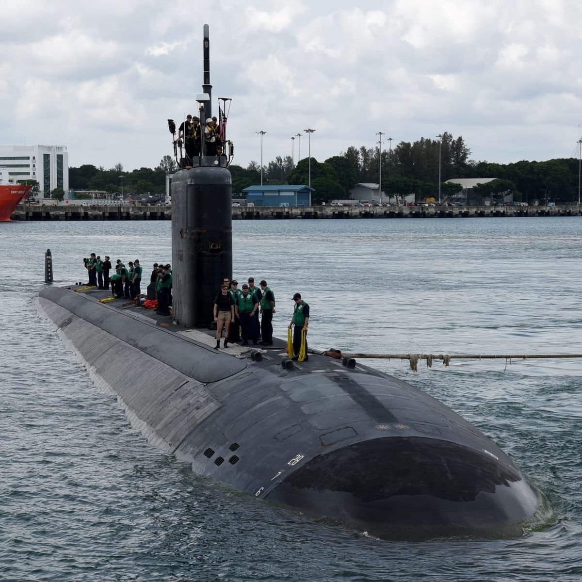 US Deepens Guam Submarine Support Amid China Missile Threat
