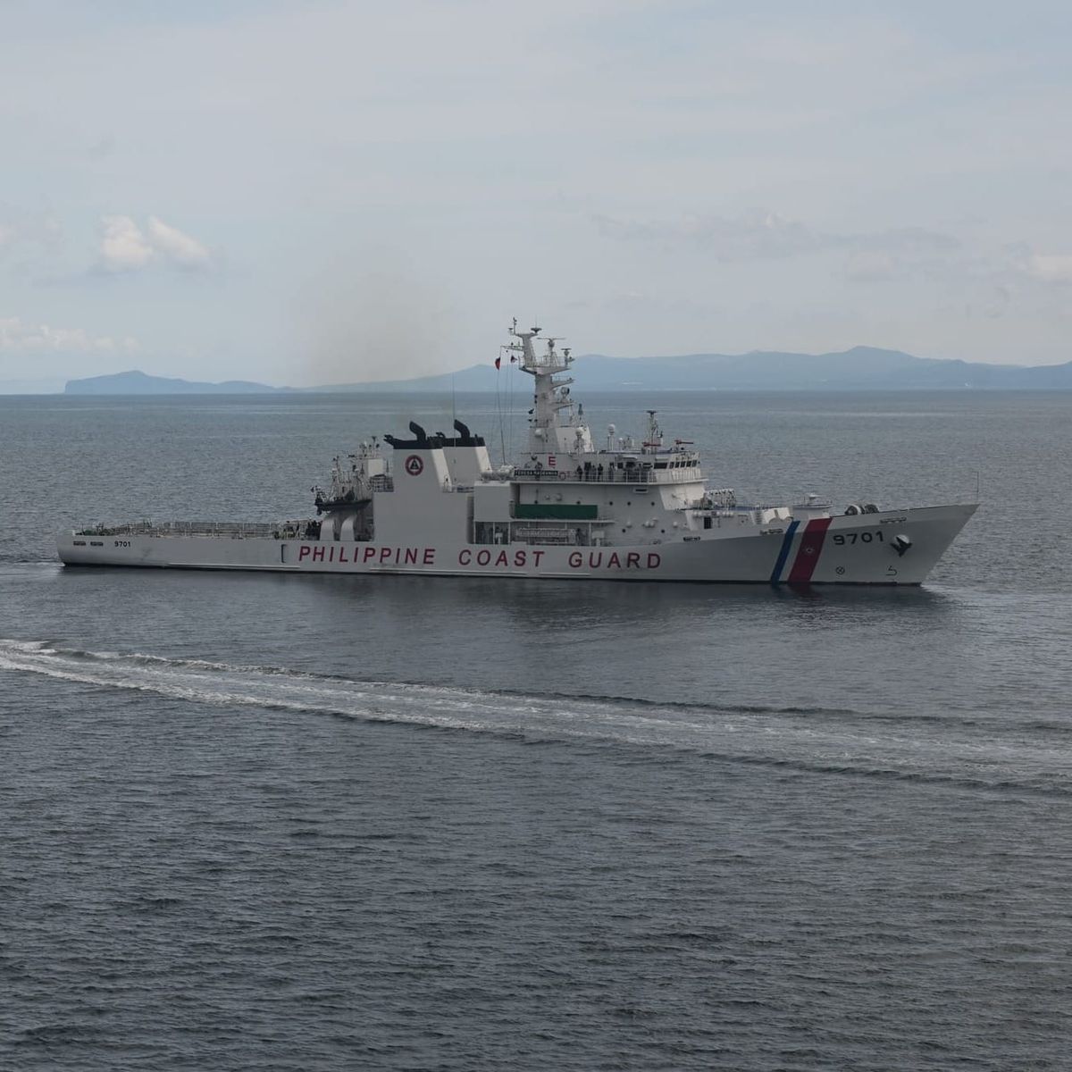 US to Fund Philippine Coast Guard Pier and Lift Military Aid Against China