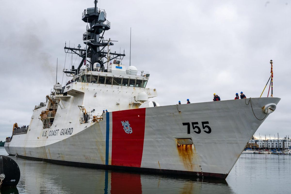 US cutter monitors three Chinese research vessels during 112-day Arctic patrol