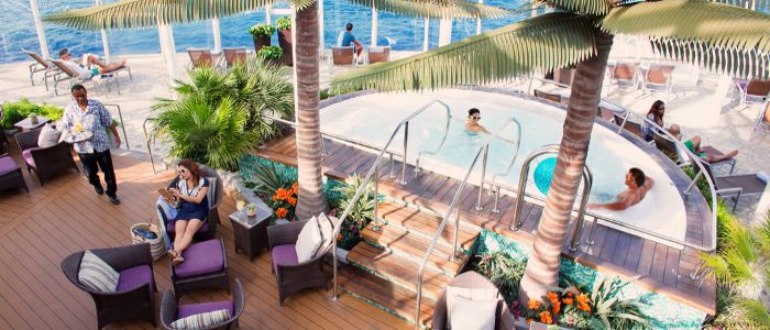 activities on allure of the seas