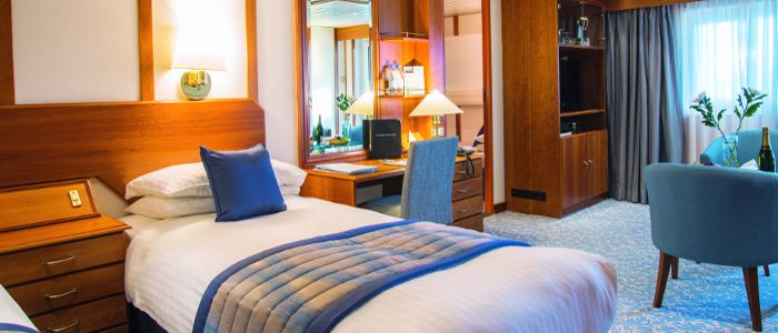 fred olsen. black watch