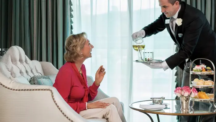 cruise ship suite perks