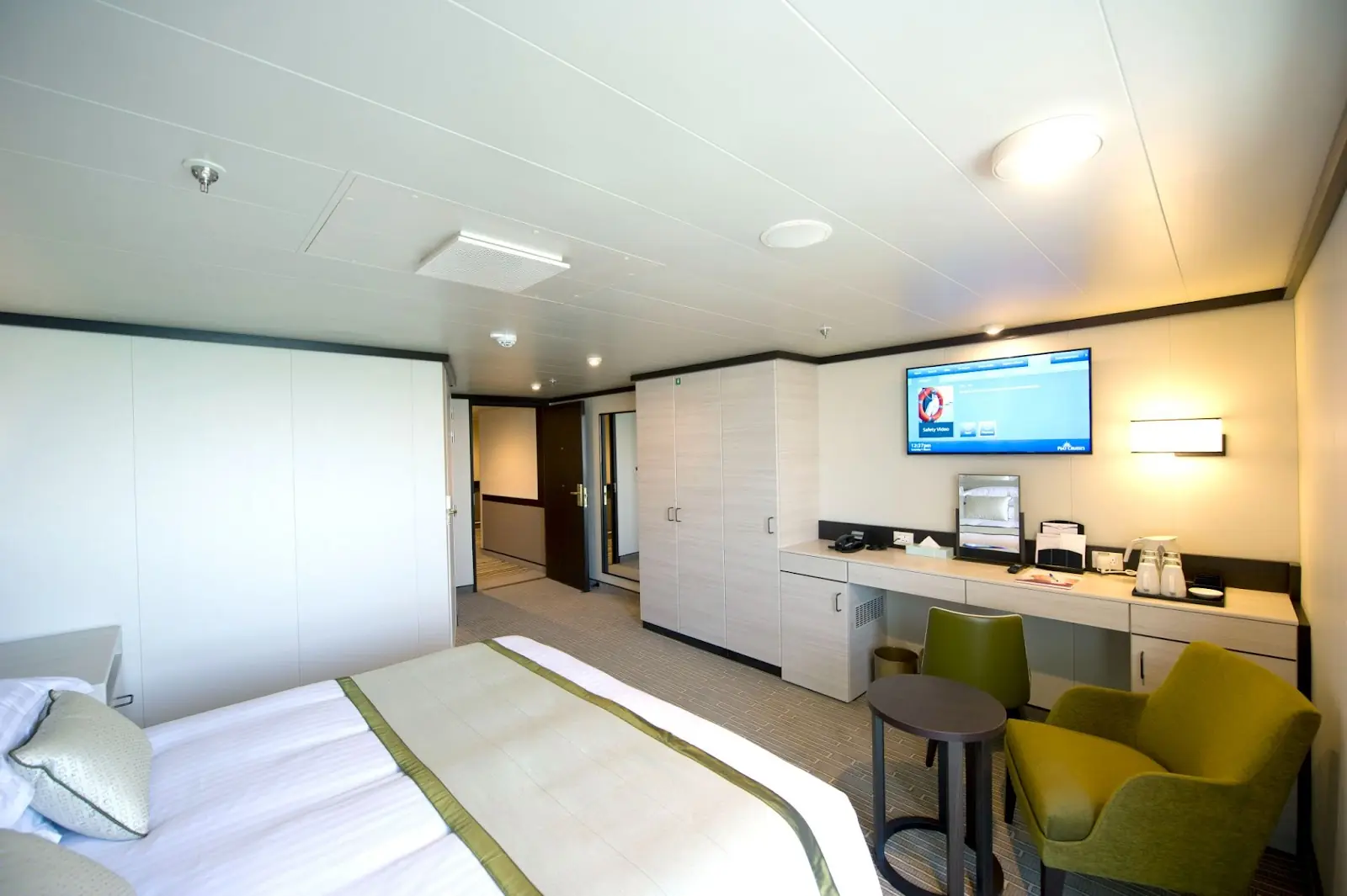 Accessible Sea View Cabin on P&O Cruises
