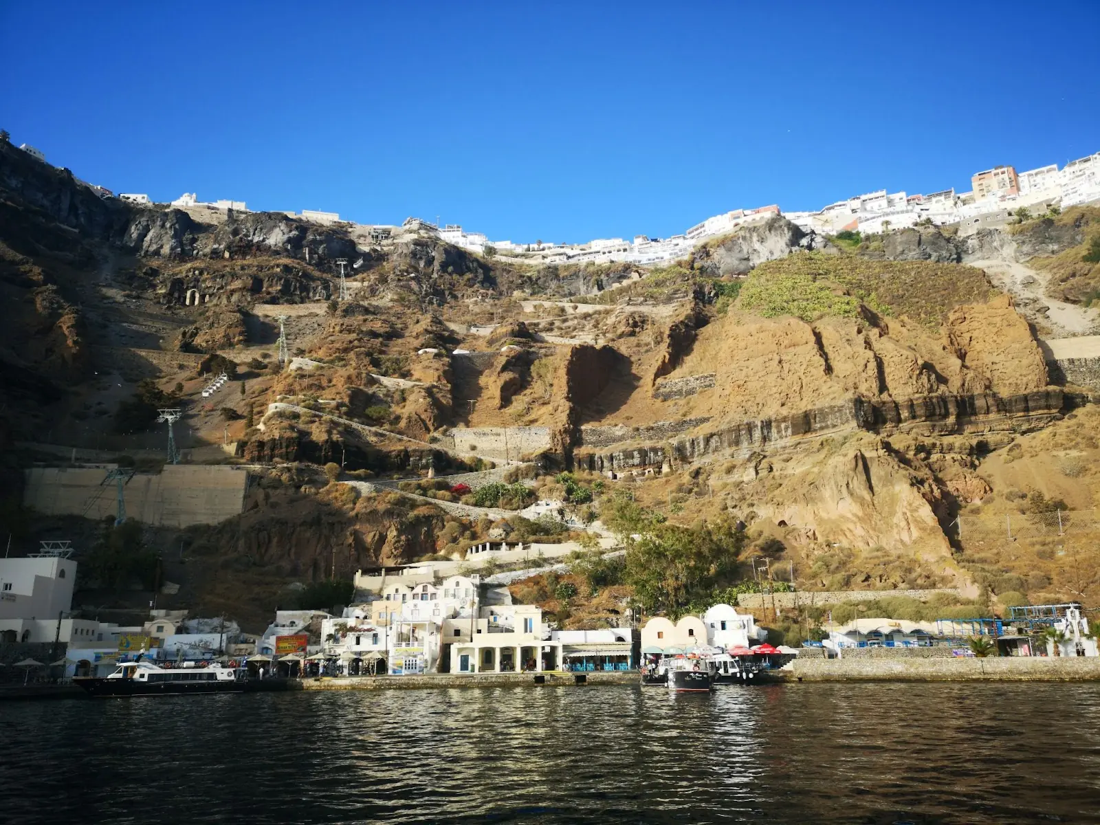 Fira cruise port