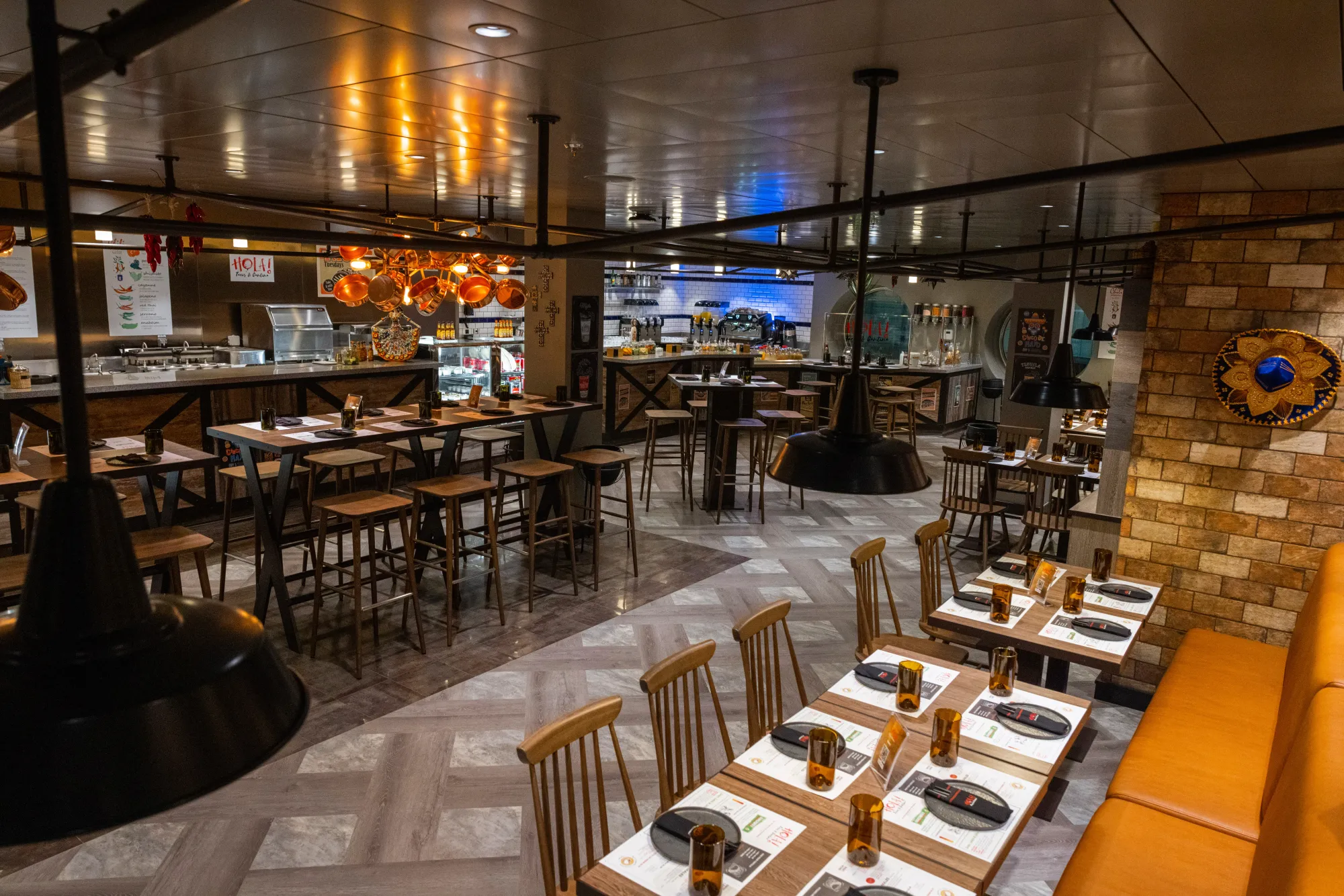 Hola! Tacos & Cantina