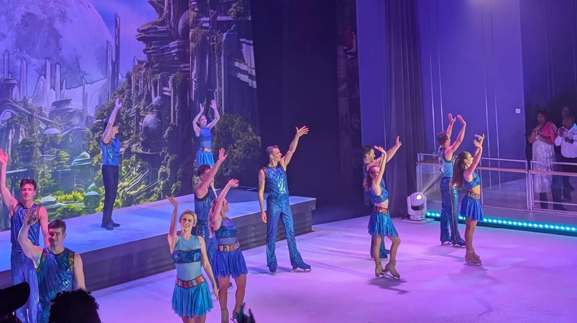 YOUTOPIA! performance