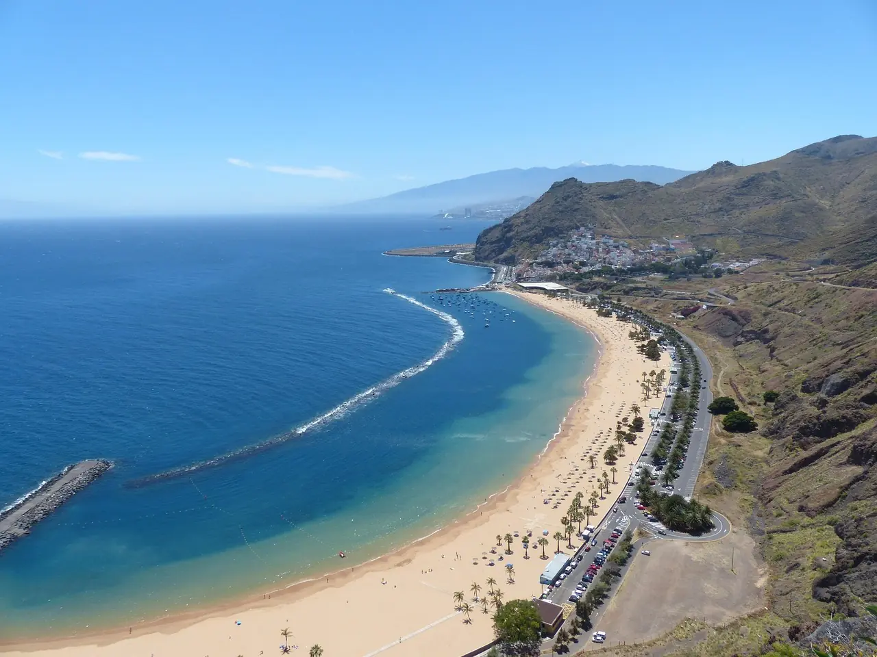 Santa Cruz, Tenerife - Playa de las Teresitas