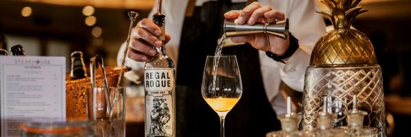 Discover Cunard's World of Drinks packages