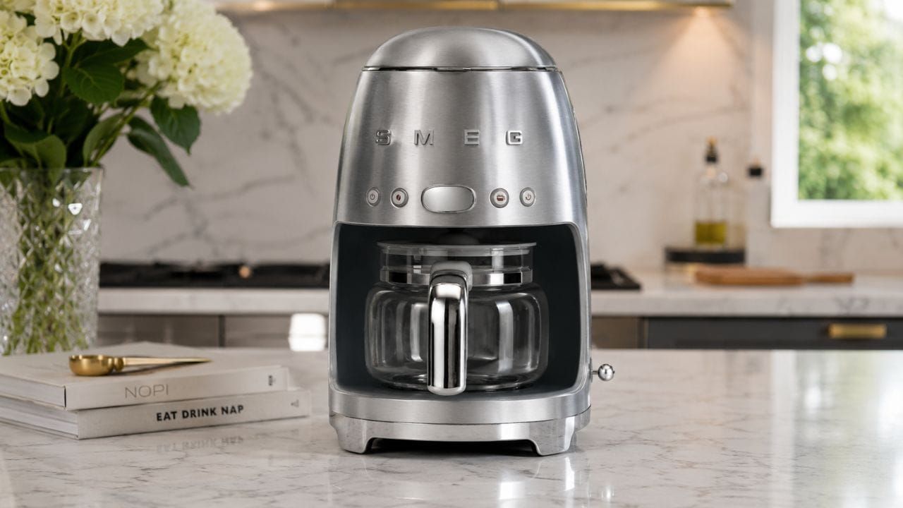 Smeg 50's Retro Style Aesthetic Drip Coffee Machine: A Comprehensive Review