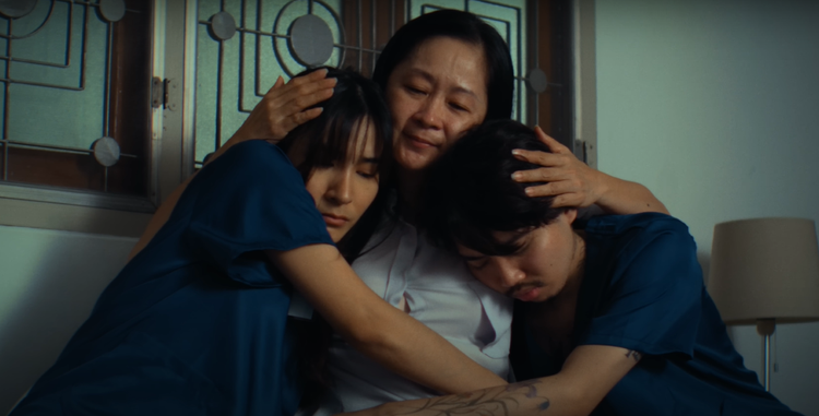 Sudtida 老師聽泰文歌《เธอน่ะไม่ต้องเก่งกว่านี้》