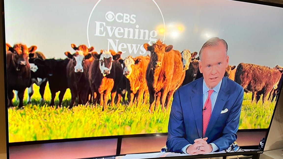 Screenshot of today's CBS EVENING NEWS with John Dickerson and Maurice DuBois, but Maurice was out today so it's just John.