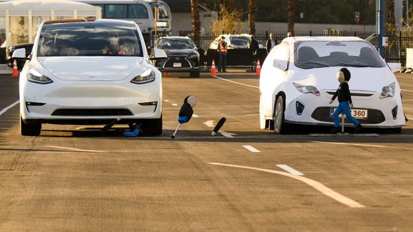 Indignity Vol. 2, No. 11: Progress non stop.