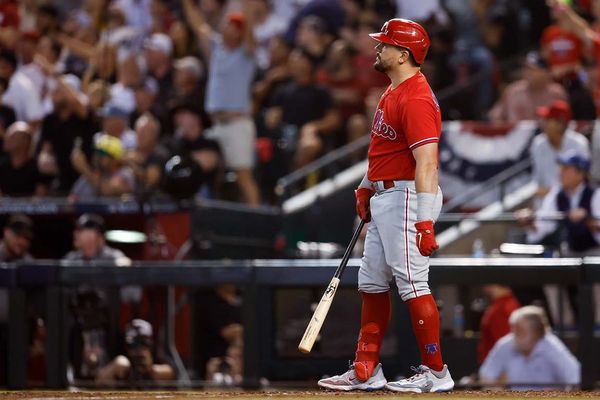 Slowly trotting home