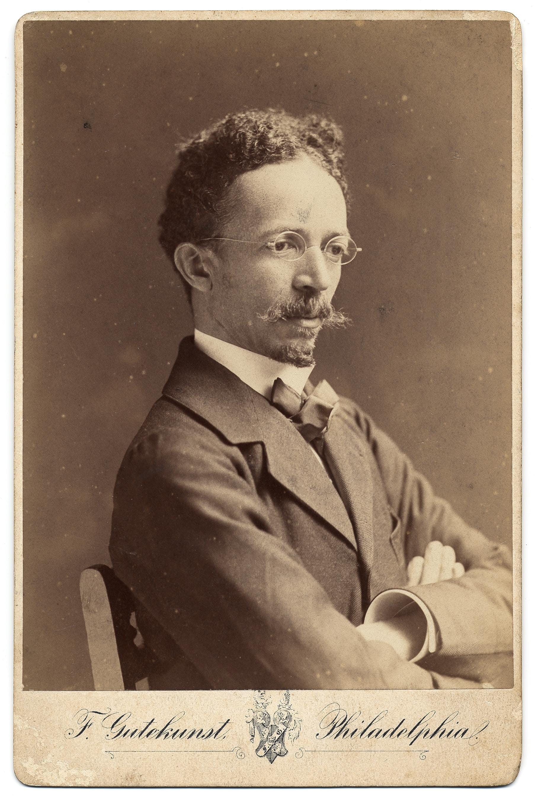 Henry Ossawa Tanner by Frederick Gutekunst. (1907) Courtesy of Archives of American Art, Smithsonian Institution.