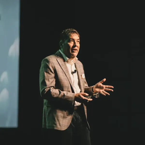 Coffee People: Mario Roberto Fernandez Alduenda