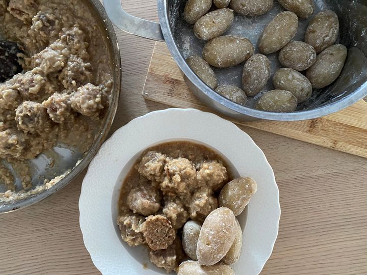 Albondigas v mandlové omáčce