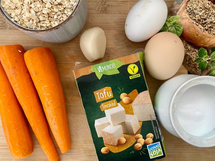 Mrkvové nugetky s uzeným tofu