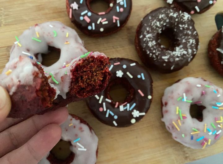 Donuty z trouby s řepou a mákem