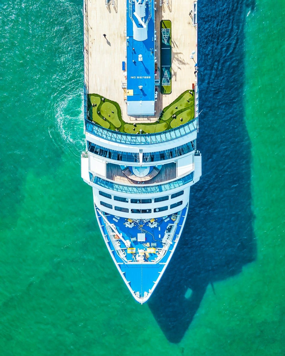 Sail of the Week: Holland America Line – Discover Luxury Cruise Destinations