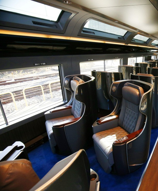 Train Travel in Japan: Luxury, Adventure, and Cultural Experiences